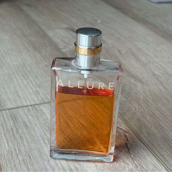 Chanel Allure Eau de Toilette Spray 1.7 oz AS PICTURED - Picture 4 of 6